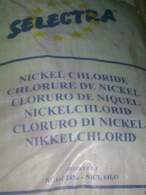 NICKEL CHLORIDE-1 - Công Ty TNHH Lữ Gia